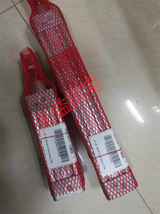 天益機(jī)電 Parker 工業(yè)產(chǎn)品 94    P1F-S050MS0280-0000
