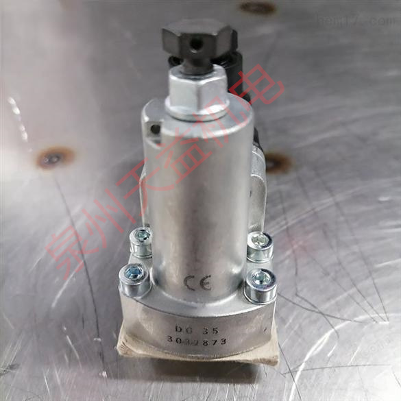 DG62R-MSD-T7.jpg